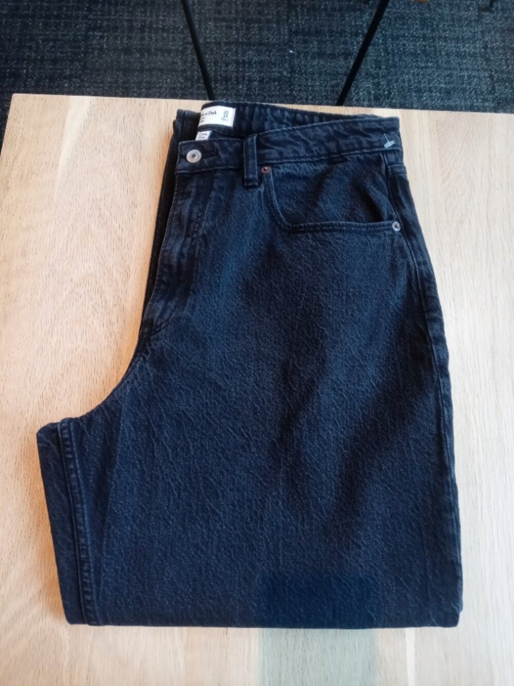 ABERCROMBIE & FITCH high rise the loose jeans (14S/32)